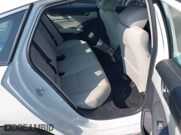 2018 Honda Accord EX-L with VIN 1HGCV1F66JA166844, listed as a IAAI auction lot 42443939 with 26,257 mi miles and . Bid and sale history available at DreamBid. Image 8.