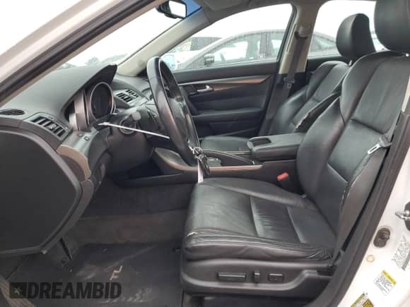 2012 Acura TL Auto с VIN 19UUA8F28CA037917, выставлен на аукционе Copart как лот 86227575 с пробегом 148 344 миль миль и Списание • Salvage title. История ставок и продаж доступна на DreamBid. Изображение 7.