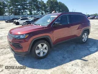 2022 Jeep Compass Latitude с VIN 3C4NJDBB4NT231664, выставлен на аукционе Copart как лот 69795085 с пробегом 60 869 миль миль и Списание • Salvage title. История ставок и продаж доступна на DreamBid. Изображение 1.
