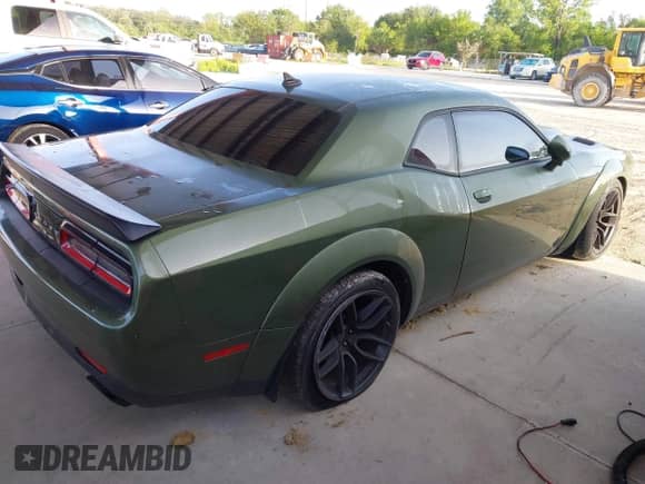 2019 Dodge Challenger SRT Hellcat Redeye Widebody with VIN 2C3CDZL99KH550770, listed as a IAAI auction lot 42827961 with 69,799 mi miles and . Bid and sale history available at DreamBid. Image 4.