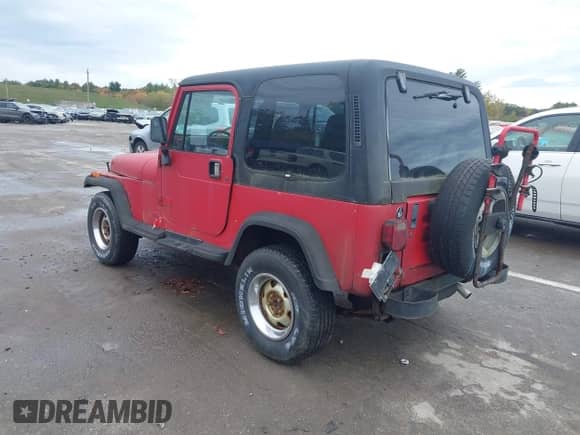 1993 Jeep Wrangler with VIN 1J4FY29S0PP236663, listed as a IAAI auction lot 43414737 with 185,068 mi miles and . Bid and sale history available at DreamBid. Image 3.
