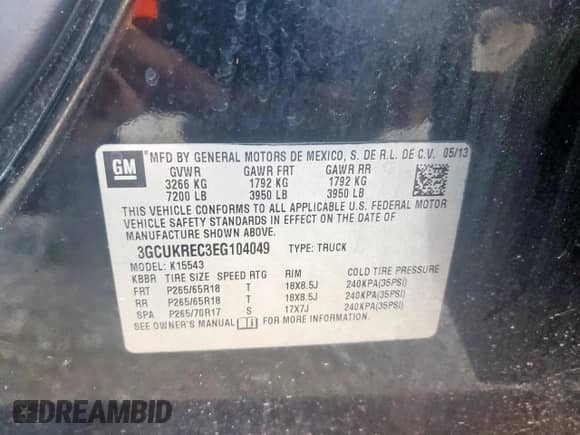 2014 Chevrolet Silverado 1500 LT z VIN 3GCUKREC3EG104049, wystawiony jako Copart lot #84285115 z przebiegiem 233 829 mil mil oraz Szkoda całkowita • Salvage title. Historia ofert i sprzedaży dostępna na DreamBid. Obrazek 12.