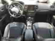 2018 Jeep Compass Latitude z VIN 3C4NJCBB2JT318340, wystawiony jako Copart lot #65468945 z przebiegiem 68 133 mil mil oraz Szkoda całkowita • Salvage title. Historia ofert i sprzedaży dostępna na DreamBid. Obrazek 8.