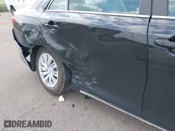 2012 Toyota Camry L with VIN 4T1BF1FK9CU058431, listed as a IAAI auction lot 43141002 with 140,558 mi miles and . Bid and sale history available at DreamBid. Image 6.