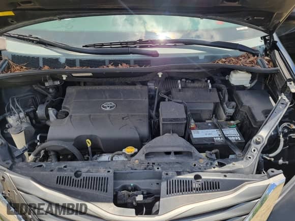 2013 Toyota Sienna XLE AAS с VIN 5TDYK3DC2DS397670, выставлен на аукционе IAAI как лот 42716734 с пробегом 284 806 миль миль и . История ставок и продаж доступна на DreamBid. Изображение 10.