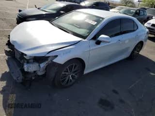 2023 Toyota Camry XLE with VIN 4T1F11AKXPU184861, listed as a Copart auction lot 55310455 with 17,359 mi miles and Salvage title. Bid and sale history available at DreamBid. Image 1.