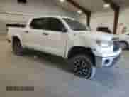 2012 Toyota Tundra с VIN 5TFDY5F16CX268649, выставлен на аукционе Copart как лот 48197875 с пробегом 189 824 миль миль и Списание • Salvage title. История ставок и продаж доступна на DreamBid. Изображение 4.