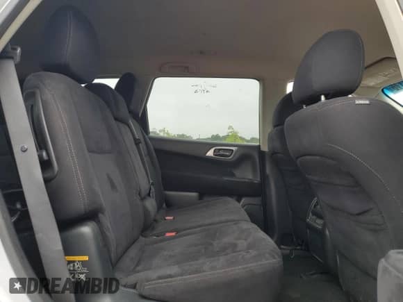 2013 Nissan Pathfinder SV with VIN 5N1AR2MN7DC637947, listed as a Copart auction lot 68578315 with 155,337 mi miles and Clean title. Bid and sale history available at DreamBid. Image 11.