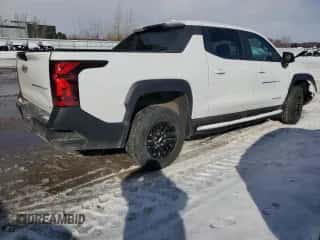 2024 Chevrolet Silverado EV Work Truck z VIN 1GC10VEL3RU207993, wystawiony jako Copart lot #88139745 z przebiegiem Nie podano mil oraz Szkoda całkowita • Salvage title. Historia ofert i sprzedaży dostępna na DreamBid. Obrazek 3.