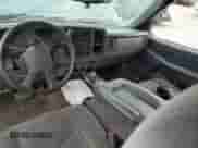 2006 GMC Sierra 1500 SLE1 z VIN 1GTEK19BX6Z281660, wystawiony jako Copart lot #57420665 z przebiegiem Nie podano mil oraz Szkoda całkowita • Salvage title. Historia ofert i sprzedaży dostępna na DreamBid. Obrazek 8.