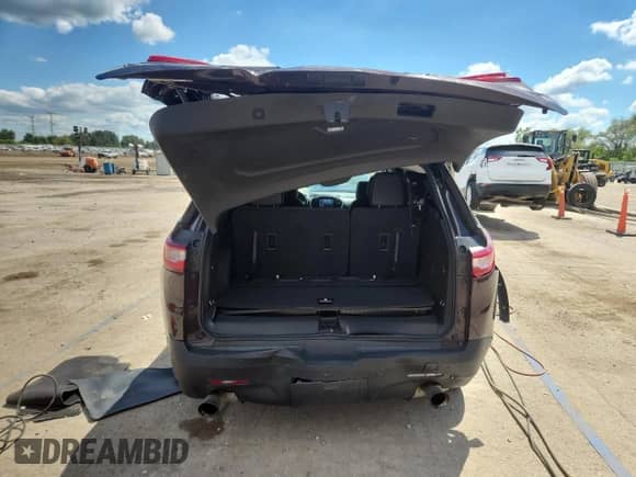 2021 Chevrolet Traverse LT z VIN 1GNEVHKWXMJ235276, wystawiony jako Copart lot #69116235 z przebiegiem 43 717 mil mil oraz Szkoda całkowita • Salvage title. Historia ofert i sprzedaży dostępna na DreamBid. Obrazek 6.