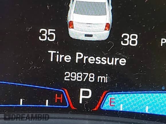 2018 Chrysler 300 S с VIN 2C3CCABG3JH244666, выставлен на аукционе IAAI как лот 42994229 с пробегом 29 878 миль миль и . История ставок и продаж доступна на DreamBid. Изображение 16.