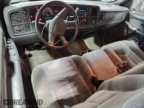 2003 Chevrolet Silverado 1500 LT с VIN 2GCEK19T131158164, выставлен на аукционе Copart как лот 85724455 с пробегом 180 631 миль миль и Чистый • Clean title. История ставок и продаж доступна на DreamBid. Изображение 8.