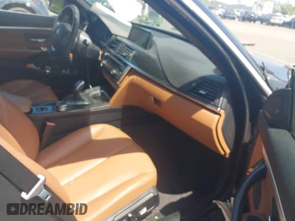 2015 BMW 4 Series 428i xDrive с VIN WBA3T1C55FP820444, выставлен на аукционе IAAI как лот 42183187 с пробегом 102 672 миль миль и . История ставок и продаж доступна на DreamBid. Изображение 5.