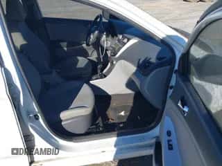 2013 Hyundai Accent SE with VIN KMHCU5AEXDU122478, listed as a IAAI auction lot 43616371 with 141,000 mi miles and . Bid and sale history available at DreamBid. Image 5.