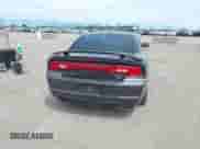 2013 Dodge Charger RT z VIN 2C3CDXCT5DH716883, wystawiony jako IAAI lot #41884762 z przebiegiem 240 867 mil mil oraz . Historia ofert i sprzedaży dostępna na DreamBid. Obrazek 16.