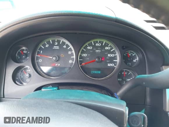 2013 Chevrolet Suburban LT с VIN 1GNSCJE07DR185476, выставлен на аукционе IAAI как лот 42725440 с пробегом 327 468 миль миль и . История ставок и продаж доступна на DreamBid. Изображение 7.