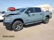 2021 Ram 1500 Big Horn z VIN 1C6SRFFT9MN577905, wystawiony jako Copart lot #71561265 z przebiegiem 64 132 mil mil oraz Szkoda całkowita • Salvage title. Historia ofert i sprzedaży dostępna na DreamBid. Obrazek 1.