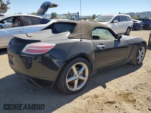 2007 Saturn Sky Red Line with VIN 1G8MG35XX7Y132824, listed as a Copart auction lot 69517215 with 83,071 mi miles and Clean title. Bid and sale history available at DreamBid. Image 3.
