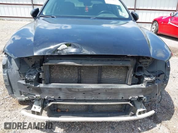 2020 Volvo S60 Momentum с VIN 7JR102FK6LG071774, выставлен на аукционе IAAI как лот 42523675 с пробегом 127 229 миль миль и . История ставок и продаж доступна на DreamBid. Изображение 6.