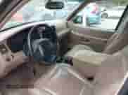 1999 Ford Explorer XLT с VIN 1FMZU35P4XZA12866, выставлен на аукционе IAAI как лот 43302830 с пробегом 282 413 миль миль и . История ставок и продаж доступна на DreamBid. Изображение 5.