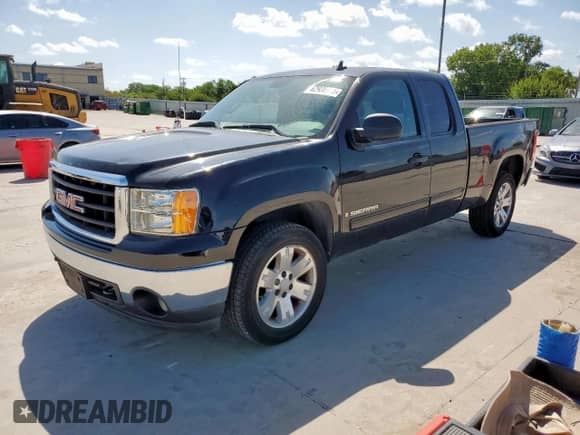 2008 GMC Sierra 1500 Work Truck with VIN 1GTEC19068Z328861, listed as a Copart auction lot 62938965 with 143,071 mi miles and Salvage title. Bid and sale history available at DreamBid. Image 1.