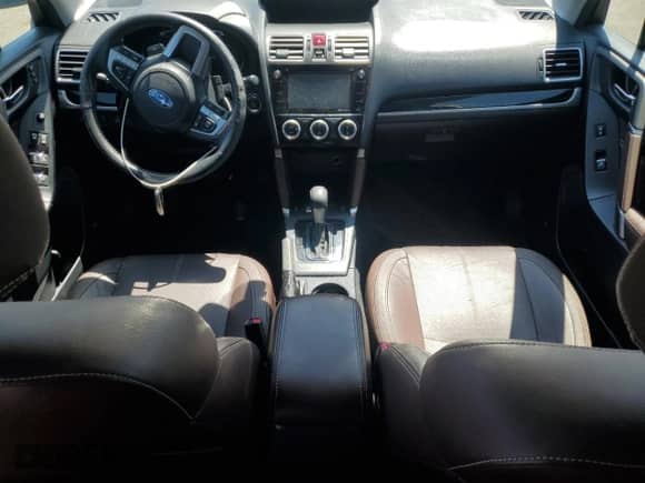 2017 Subaru Forester Touring z VIN JF2SJGWC1HH587274, wystawiony jako Copart lot #68068555 z przebiegiem Nie podano mil oraz Szkoda całkowita • Salvage title. Historia ofert i sprzedaży dostępna na DreamBid. Obrazek 8.