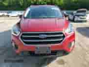 2018 Ford Escape SE z VIN 1FMCU9GD3JUC30233, wystawiony jako Copart lot #64203535 z przebiegiem 89 790 mil mil oraz Szkoda całkowita • Salvage title. Historia ofert i sprzedaży dostępna na DreamBid. Obrazek 5.
