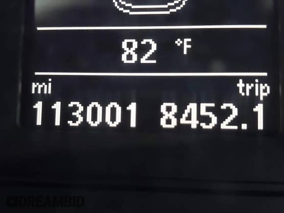 2017 Volkswagen Tiguan S с VIN WVGBV7AX1HK007484, выставлен на аукционе IAAI как лот 42864381 с пробегом 113 001 миль миль и . История ставок и продаж доступна на DreamBid. Изображение 15.