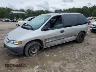 2000 Dodge Caravan with VIN 2B4GP2532YR599362, listed as a Copart auction lot 72920594 with 113,466 mi miles and Salvage title. Bid and sale history available at DreamBid. Image 1.