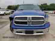 2014 Ram 1500 Big Horn z VIN 1C6RR7LT3ES427672, wystawiony jako Copart lot #70471025 z przebiegiem 105 409 mil mil oraz Szkoda całkowita • Salvage title. Historia ofert i sprzedaży dostępna na DreamBid. Obrazek 5.