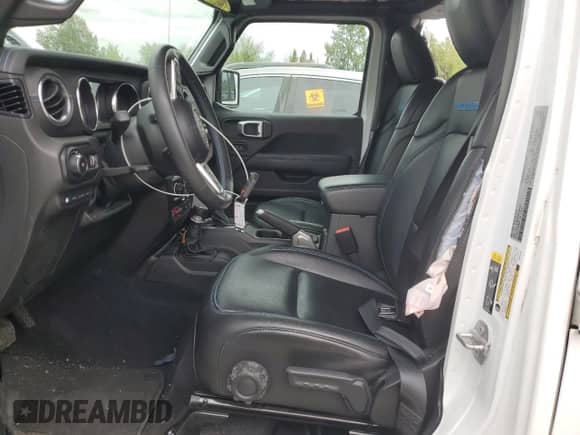 2023 Jeep Wrangler Rubicon с VIN 1C4JJXR6XPW518125, выставлен на аукционе Copart как лот 57597475 с пробегом 24 235 миль миль и Списание • Salvage title. История ставок и продаж доступна на DreamBid. Изображение 7.