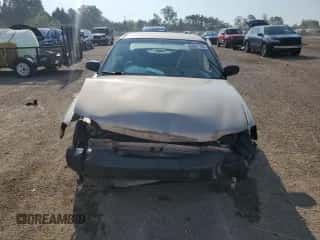 2005 Chevrolet Malibu Classic z VIN 1G1ND52F75M229261, wystawiony jako Copart lot #63851705 z przebiegiem 126 215 mil mil oraz Szkoda całkowita • Salvage title. Historia ofert i sprzedaży dostępna na DreamBid. Obrazek 5.