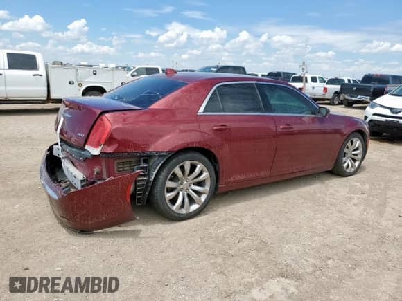 2018 Chrysler 300 Touring L с VIN 2C3CCAAG6JH191608, выставлен на аукционе Copart как лот 65146105 с пробегом 164 738 миль миль и Списание • Salvage title. История ставок и продаж доступна на DreamBid. Изображение 3.