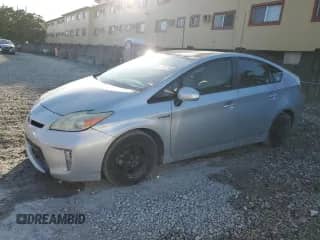 2014 Toyota Prius Four with VIN JTDKN3DU1E1767429, listed as a Copart auction lot 90267985 with 264,858 mi miles and Clean title. Bid and sale history available at DreamBid. Image 1.