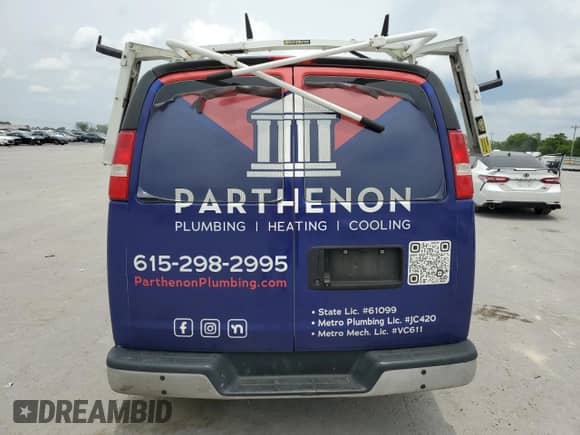 2019 Chevrolet Express Cargo z VIN 1GCWGAFG0K1244843, wystawiony jako Copart lot #60960585 z przebiegiem 133 850 mil mil oraz Szkoda całkowita • Salvage title. Historia ofert i sprzedaży dostępna na DreamBid. Obrazek 6.