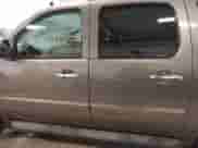 2012 Chevrolet Suburban LTZ с VIN 1GNSKKE79CR180400, выставлен на аукционе IAAI как лот 41807195 с пробегом 154 410 миль миль и . История ставок и продаж доступна на DreamBid. Изображение 14.