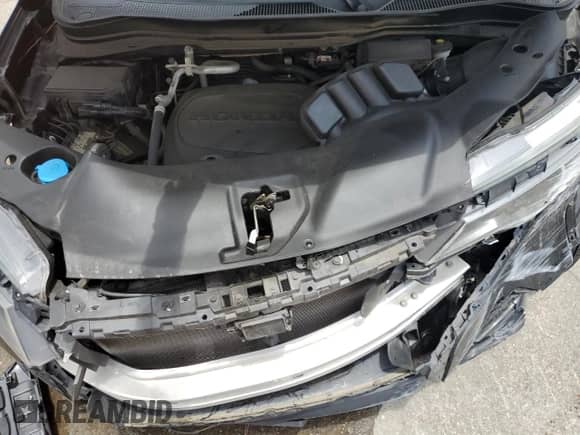 2020 Honda Passport EX-L with VIN 5FNYF7H52LB002560, listed as a Copart auction lot 61340085 with 83,206 mi miles and Salvage title. Bid and sale history available at DreamBid. Image 12.