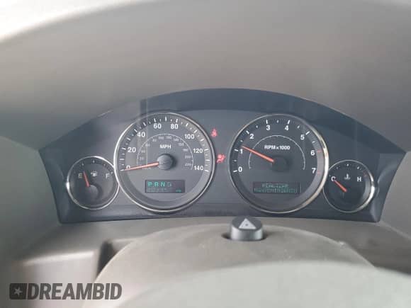 2006 Jeep Commander z VIN 1J8HH48K26C174368, wystawiony jako Copart lot #52339875 z przebiegiem 203 357 mil mil oraz Szkoda całkowita • Salvage title. Historia ofert i sprzedaży dostępna na DreamBid. Obrazek 9.