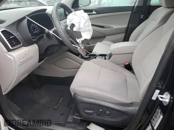 2019 Hyundai Tucson Value с VIN KM8J3CA45KU040158, выставлен на аукционе Copart как лот 83750435 с пробегом 27 316 миль миль и Списание • Salvage title. История ставок и продаж доступна на DreamBid. Изображение 7.