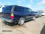 2004 Chevrolet Suburban LT z VIN 3GNEC16T24G290321, wystawiony jako IAAI lot #41807808 z przebiegiem 176 964 mil mil oraz . Historia ofert i sprzedaży dostępna na DreamBid. Obrazek 4.