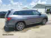 2021 Honda Pilot Touring 7-Passenger z VIN 5FNYF6H67MB060507, wystawiony jako Copart lot #68040985 z przebiegiem 68 639 mil mil oraz Szkoda całkowita • Salvage title. Historia ofert i sprzedaży dostępna na DreamBid. Obrazek 3.