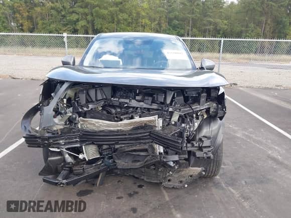 2025 Nissan Kicks SV с VIN 3N8AP6CA3SL381943, выставлен на аукционе IAAI как лот 43328042 с пробегом 21 161 миль миль и . История ставок и продаж доступна на DreamBid. Изображение 13.