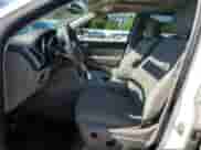 2012 Jeep Grand Cherokee Laredo z VIN 1C4RJEAG7CC137663, wystawiony jako Copart lot #71826435 z przebiegiem 96 982 mil mil oraz Szkoda całkowita • Salvage title. Historia ofert i sprzedaży dostępna na DreamBid. Obrazek 7.