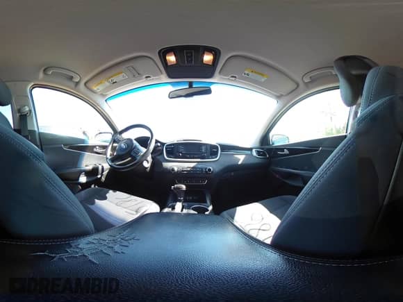 2016 Kia Sorento L with VIN 5XYPG4A30GG079541, listed as a IAAI auction lot 42945186 with 122,082 mi miles and . Bid and sale history available at DreamBid. Image 19.