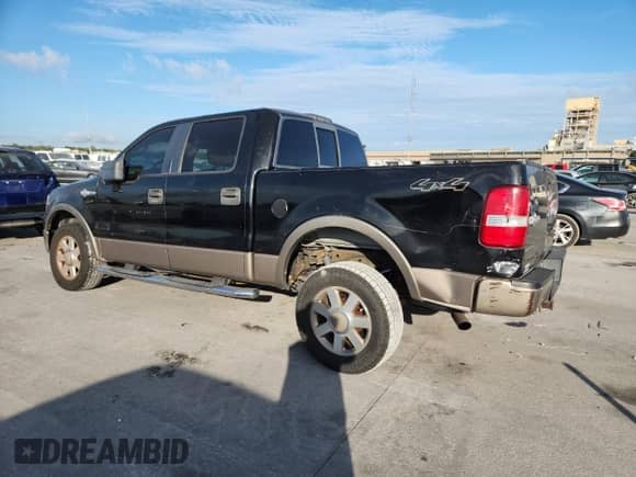 2005 Ford F-150 XLT z VIN 1FTPW14585KD18582, wystawiony jako Copart lot #81676115 z przebiegiem 320 012 mil mil oraz Szkoda całkowita • Salvage title. Historia ofert i sprzedaży dostępna na DreamBid. Obrazek 2.