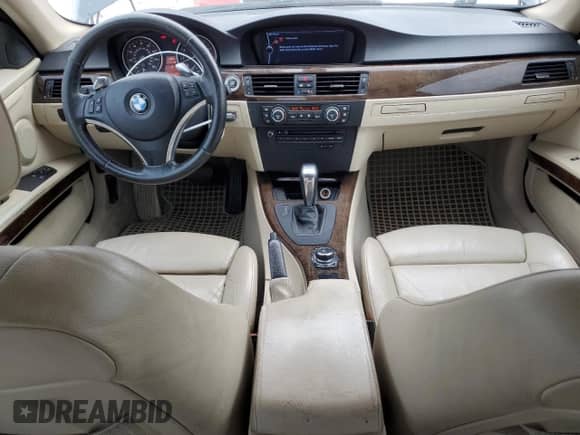 2009 BMW 3 Series 335i с VIN WBAWB73599P045038, выставлен на аукционе Copart как лот 48080245 с пробегом 125 748 миль миль и Списание • Salvage title. История ставок и продаж доступна на DreamBid. Изображение 8.