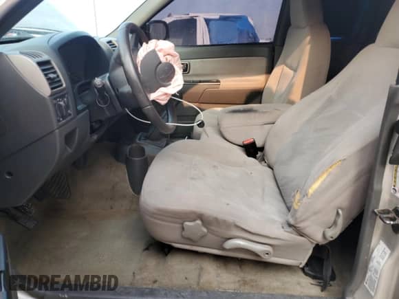 2005 Chevrolet Colorado LS Z85 z VIN 1GCCS196458177499, wystawiony jako Copart lot #71534715 z przebiegiem 219 739 mil mil oraz Nie do naprawy • Non repairable. Historia ofert i sprzedaży dostępna na DreamBid. Obrazek 7.
