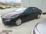 2025 Toyota Camry LE с VIN 4T1DAACK2SU587570, выставлен на аукционе Copart как лот 89838345 с пробегом 13 650 миль миль и Чистый • Clean title. История ставок и продаж доступна на DreamBid. Изображение 1.