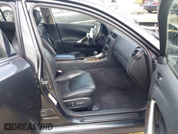 2010 Lexus IS 250 z VIN JTHBF5C25A5123488, wystawiony jako IAAI lot #43404177 z przebiegiem 218 729 mil mil oraz . Historia ofert i sprzedaży dostępna na DreamBid. Obrazek 5.